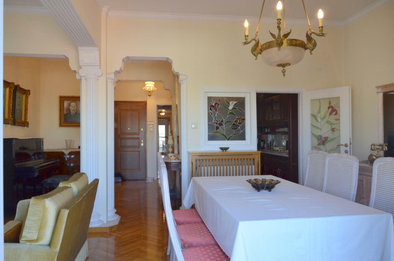 אתונה Retro Apartment At Trendy Exarcheia מראה חיצוני תמונה