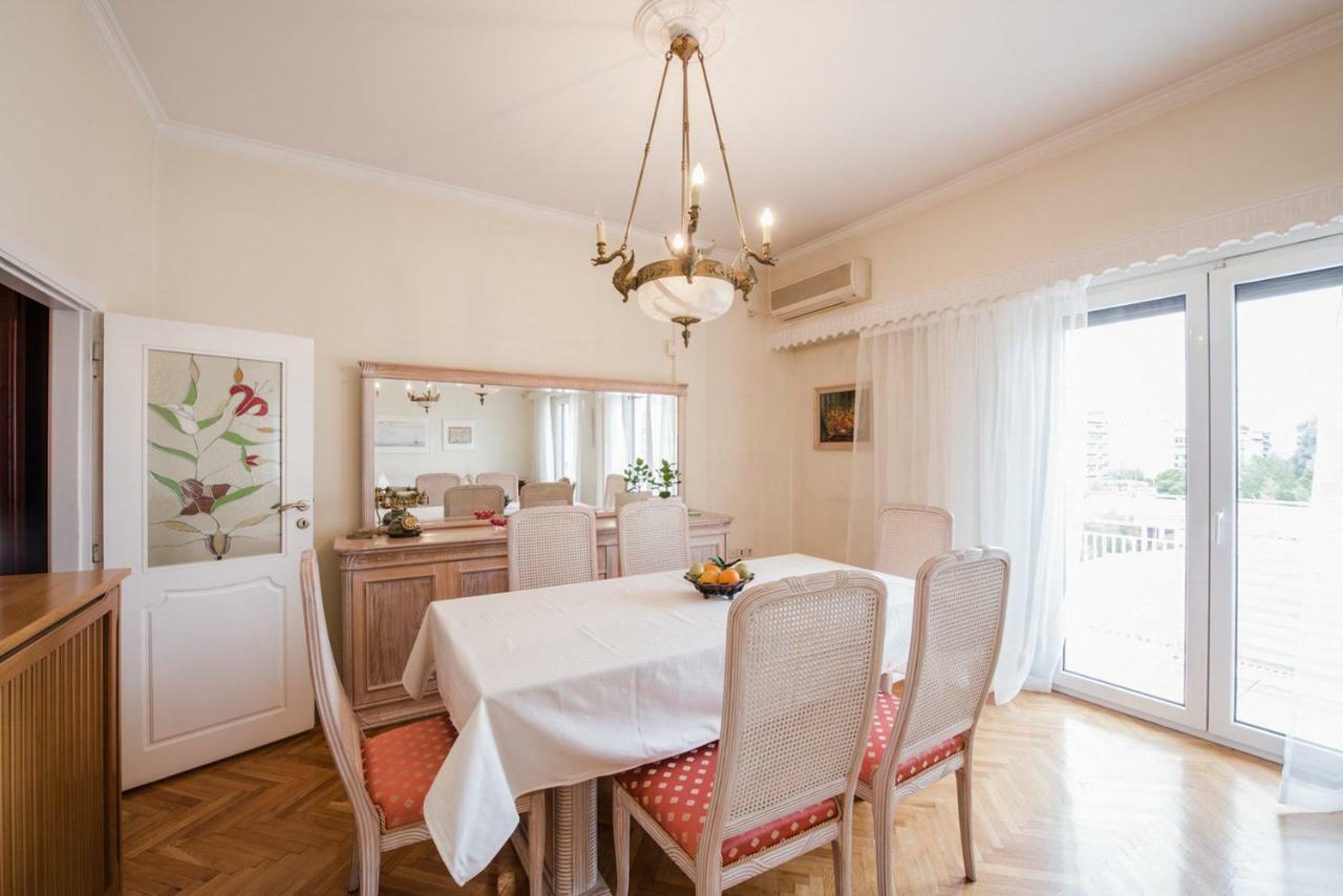 אתונה Retro Apartment At Trendy Exarcheia מראה חיצוני תמונה